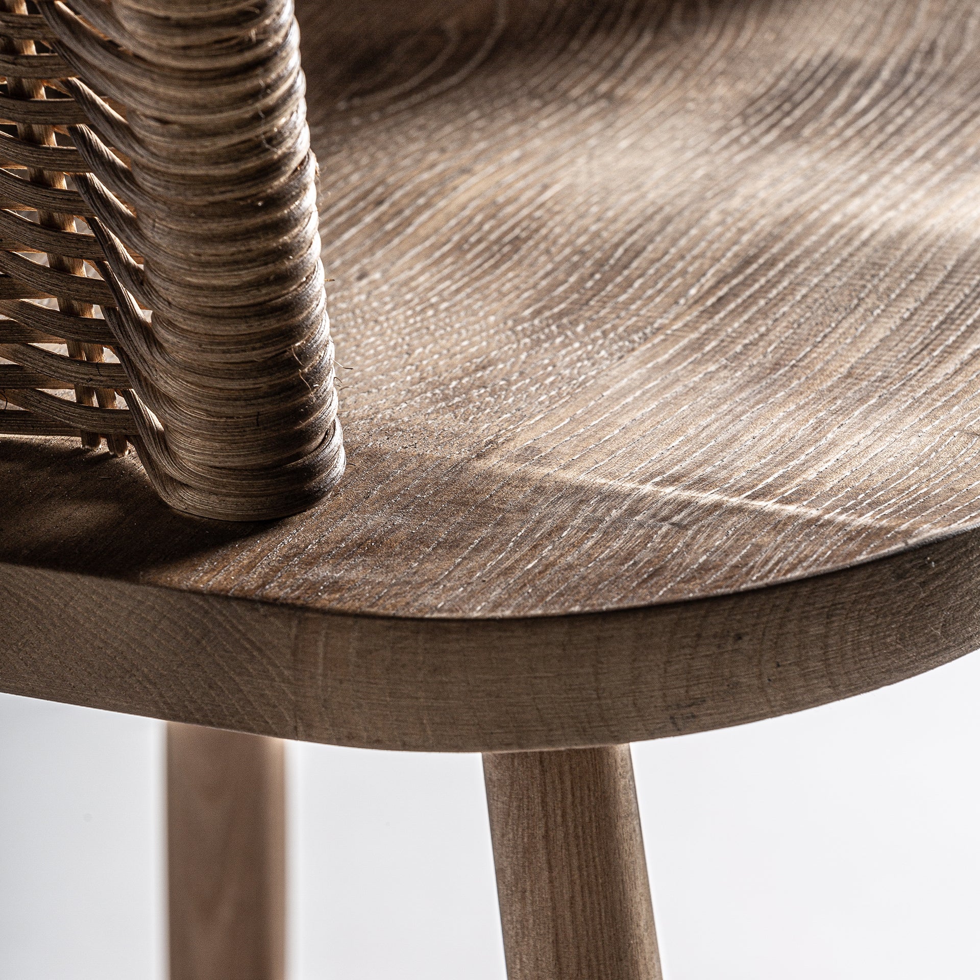 QUENZA STOOL